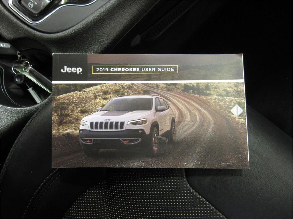 used 2019 Jeep Cherokee car, priced at $16,233