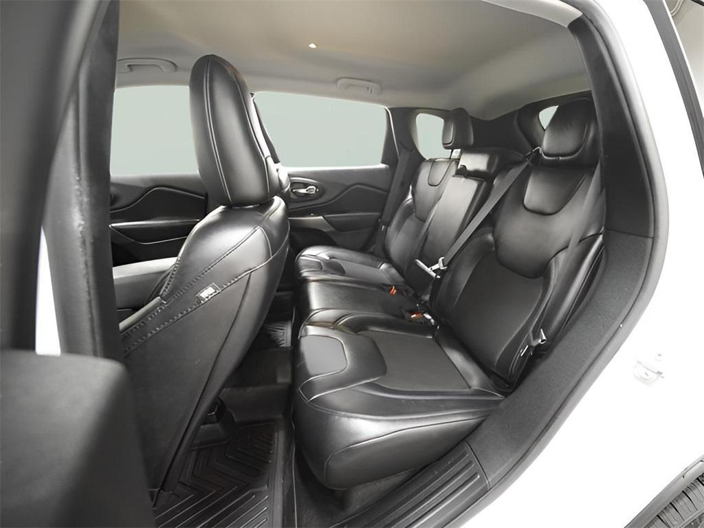 used 2020 Jeep Cherokee car, priced at $15,896