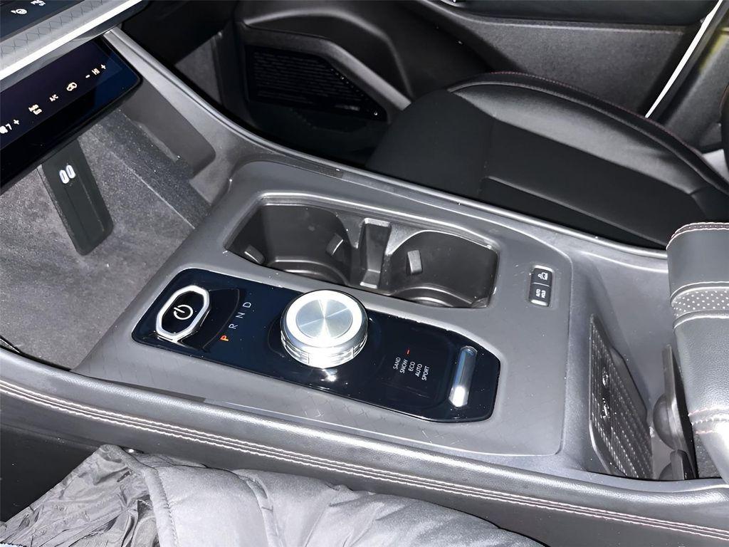 used 2025 Jeep Wagoneer S car, priced at $42,561