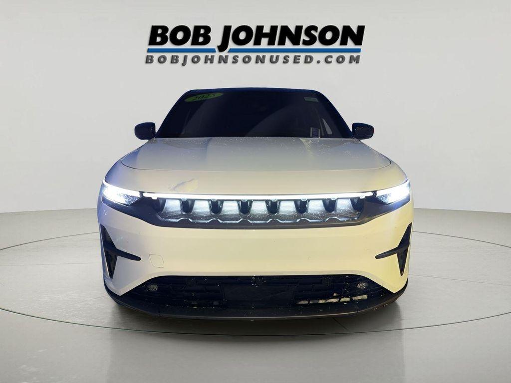 used 2025 Jeep Wagoneer S car, priced at $42,561