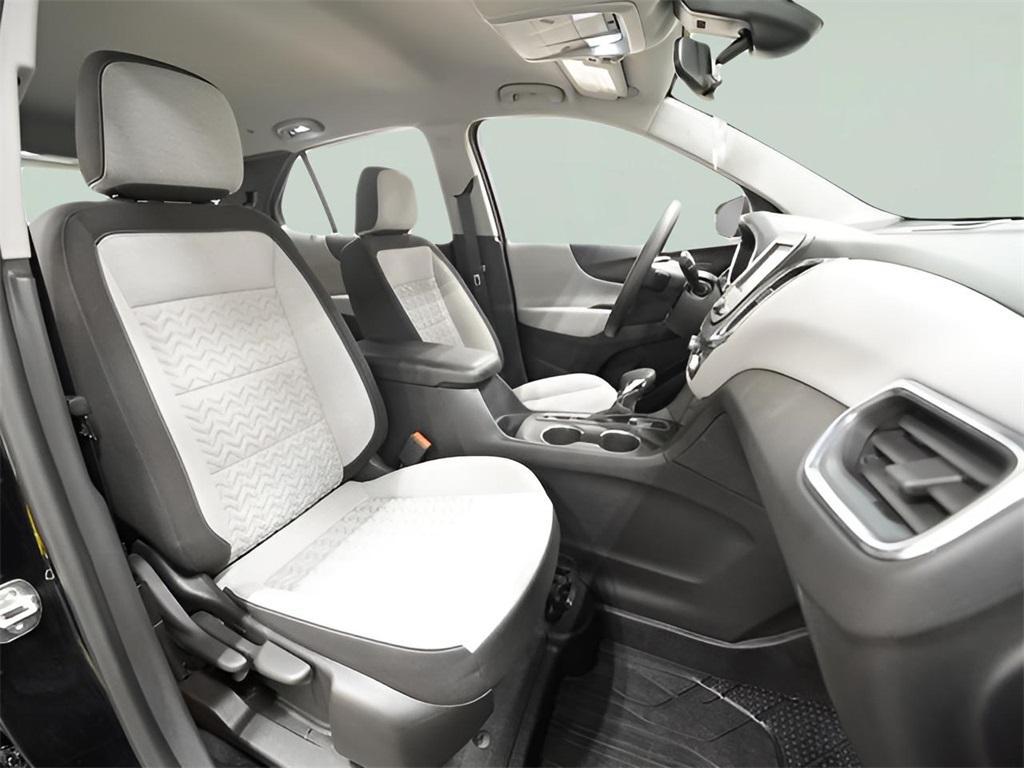 used 2024 Chevrolet Equinox car, priced at $20,921