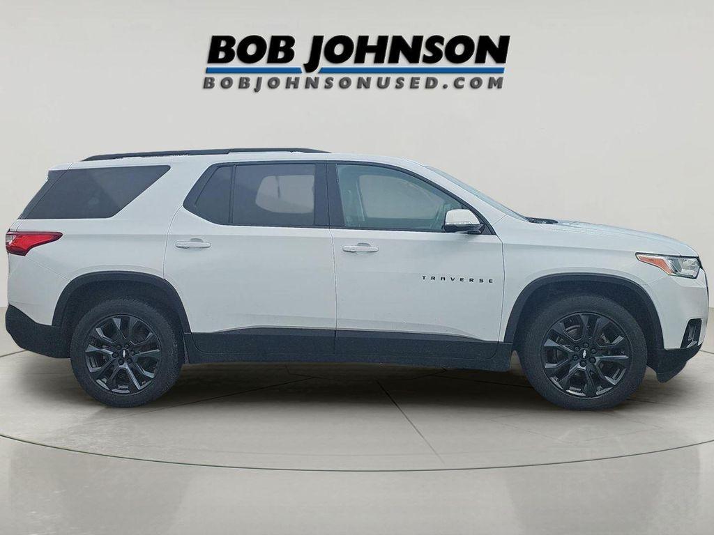 used 2021 Chevrolet Traverse car, priced at $22,495