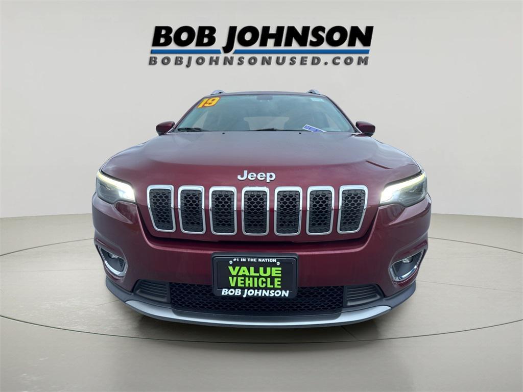 used 2019 Jeep Cherokee car, priced at $17,147