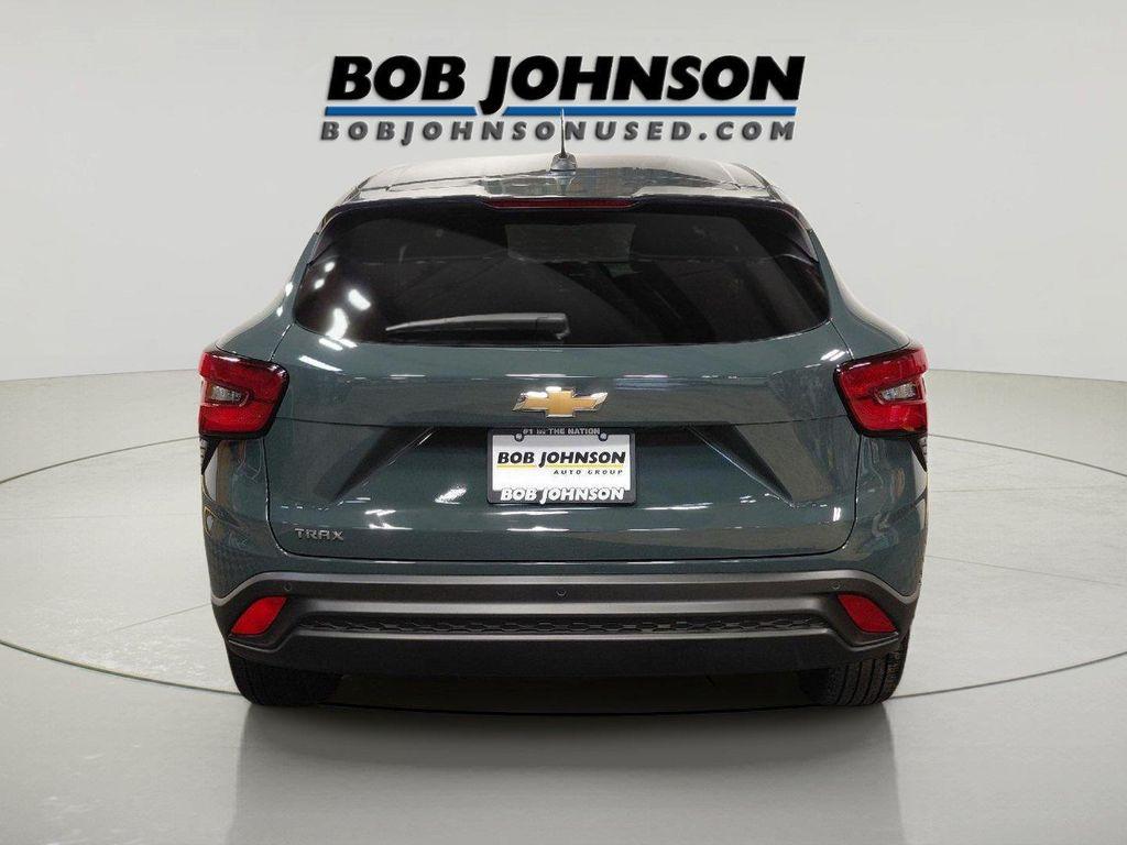 used 2025 Chevrolet Trax car, priced at $18,989