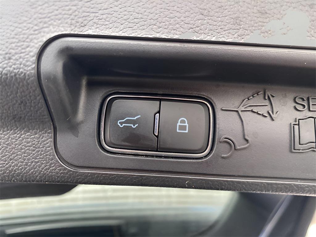 used 2023 Ford Explorer car, priced at $34,537