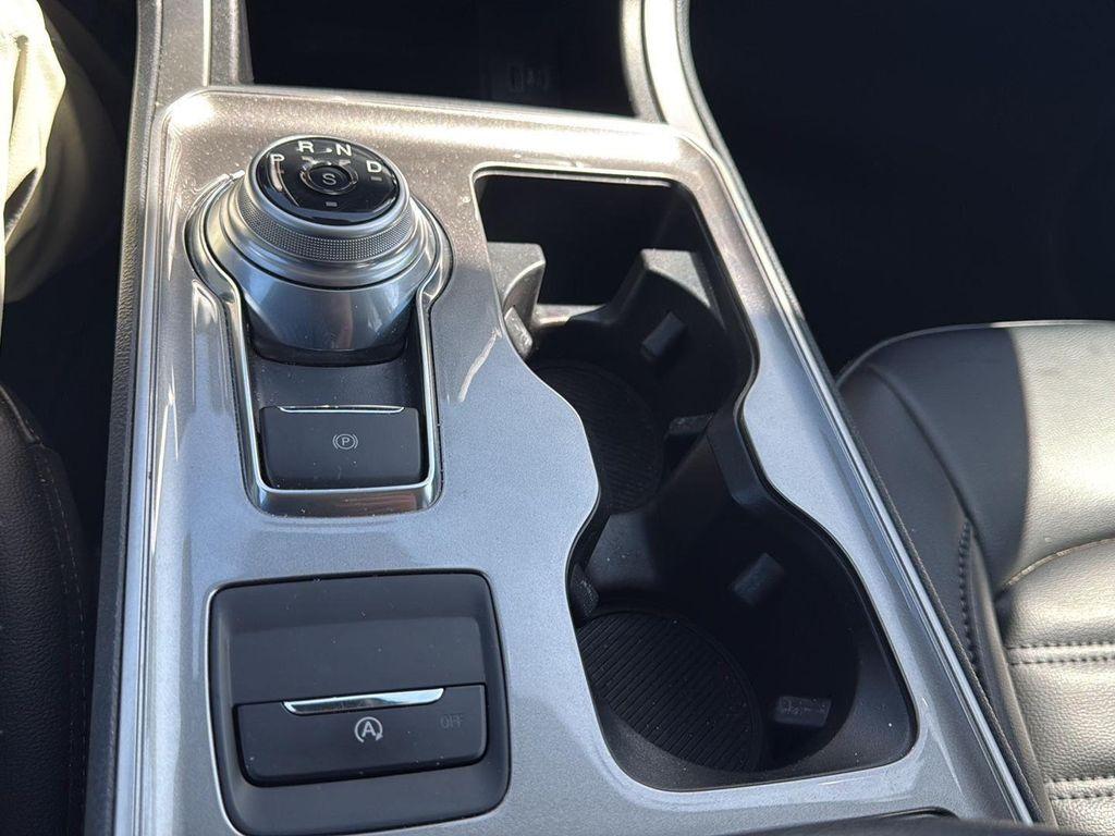 used 2023 Ford Edge car, priced at $27,645