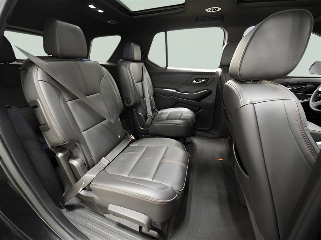 used 2023 Chevrolet Traverse car, priced at $33,935