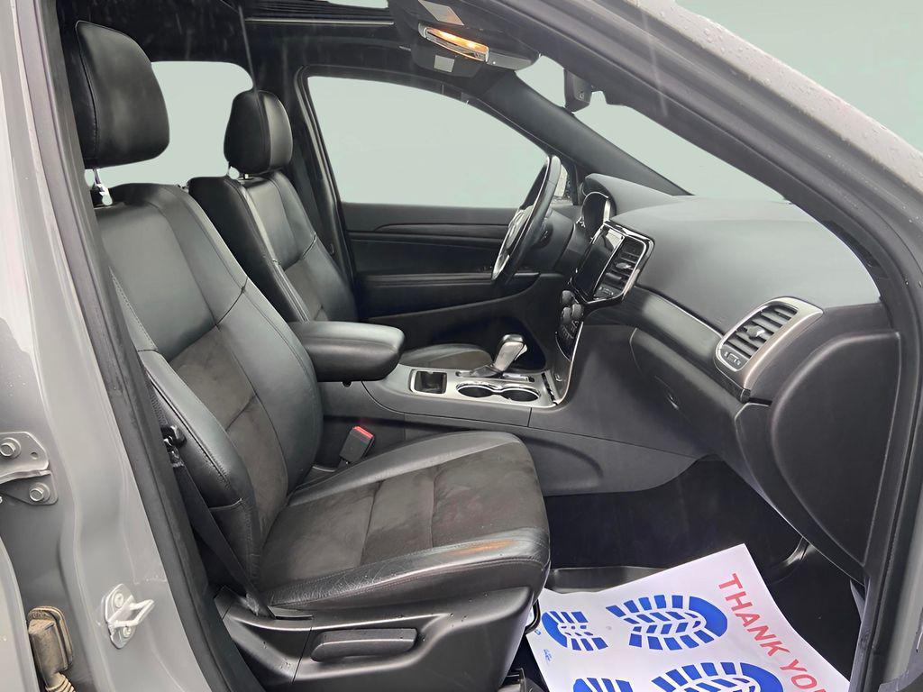 used 2020 Jeep Grand Cherokee car, priced at $17,503