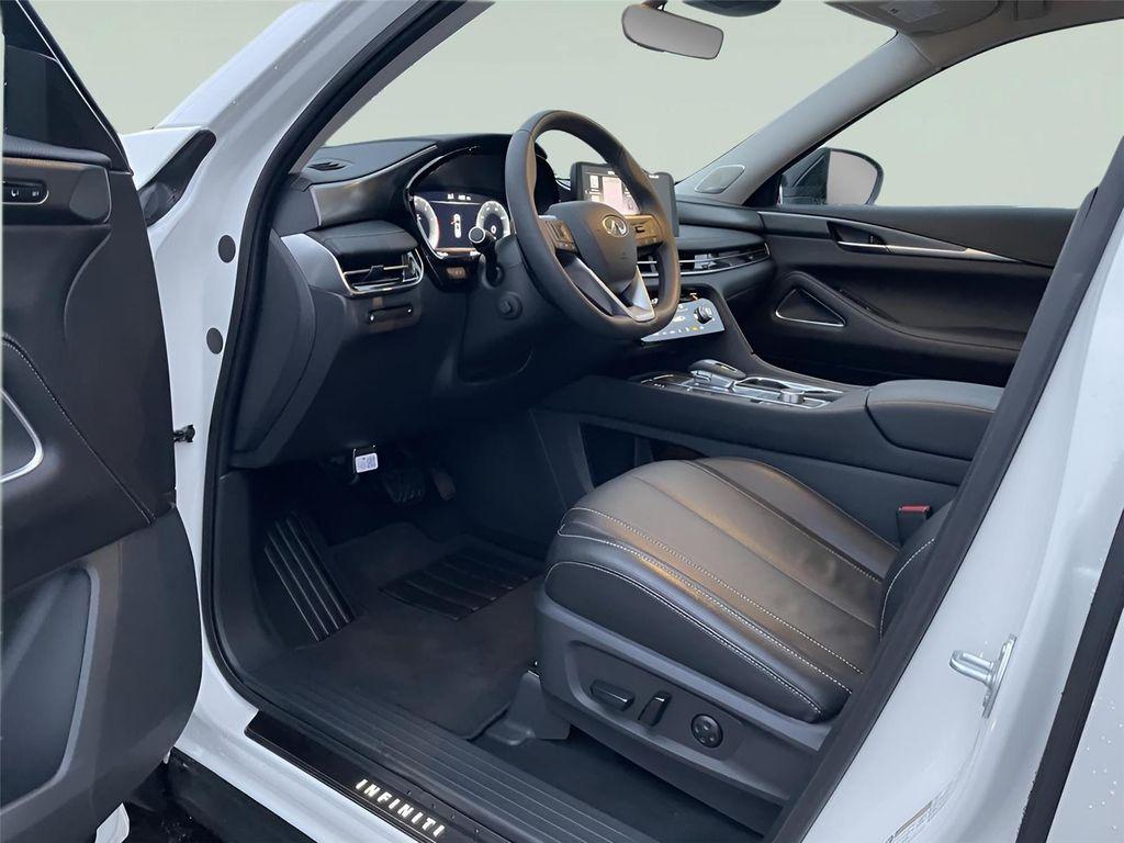 used 2025 INFINITI QX60 car, priced at $45,598