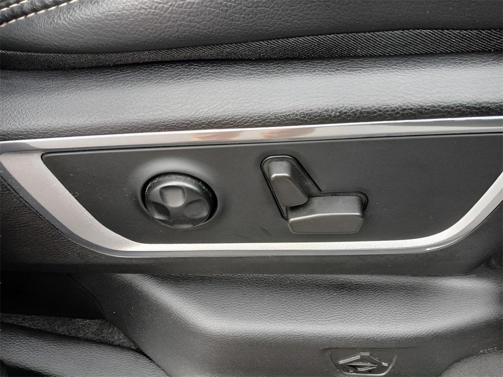 used 2021 Ram 1500 car, priced at $37,367