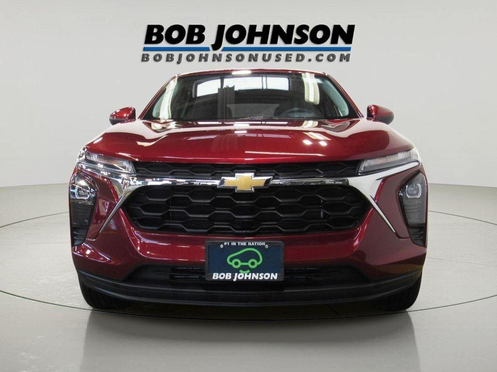 used 2024 Chevrolet Trax car, priced at $19,670