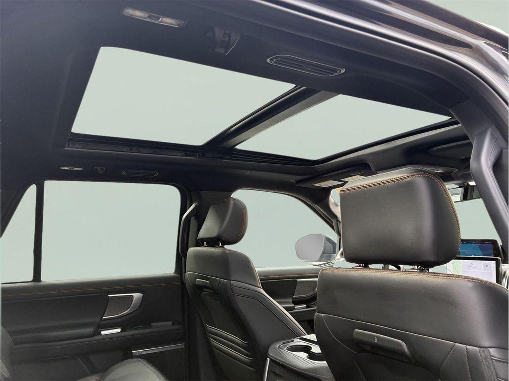used 2025 Ford Expedition car, priced at $77,777