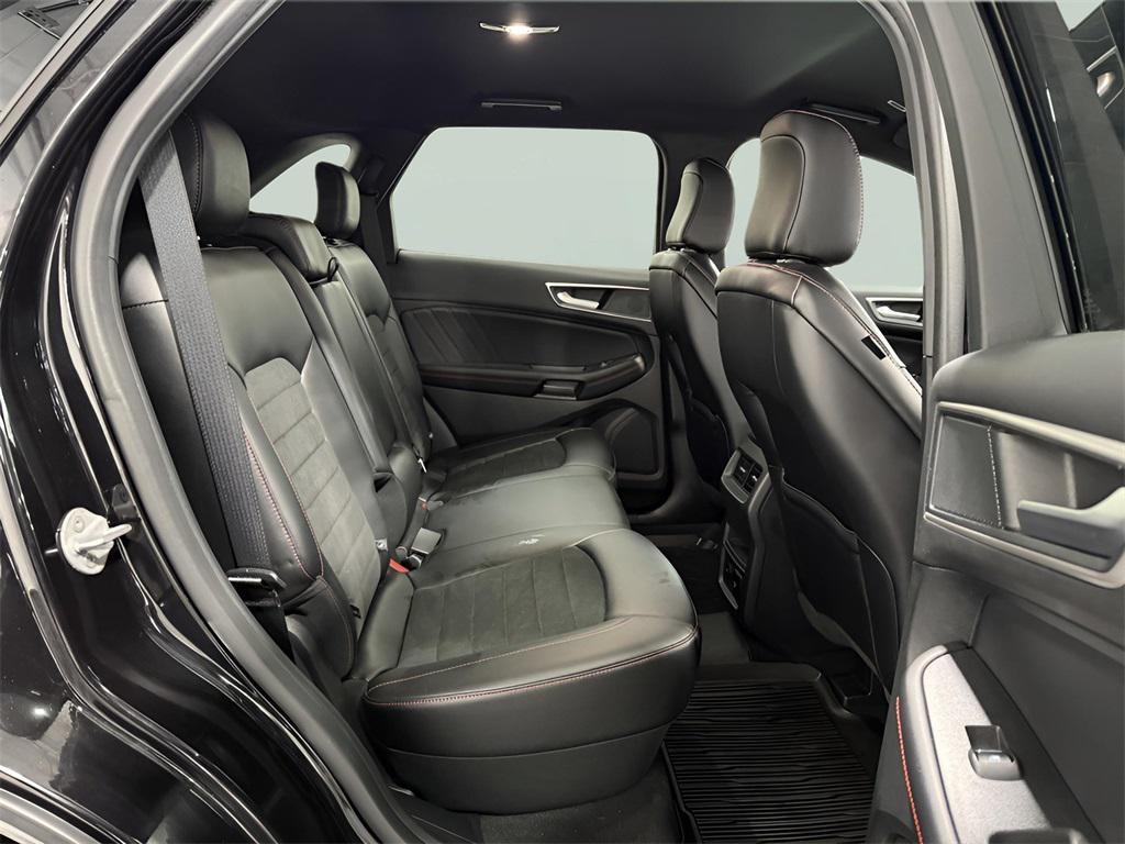 used 2024 Ford Edge car, priced at $34,200