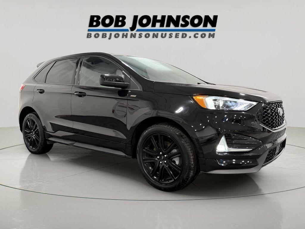 used 2024 Ford Edge car, priced at $32,252