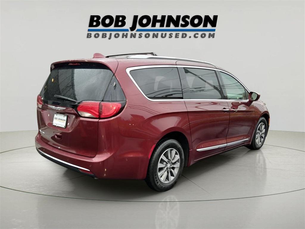 used 2020 Chrysler Pacifica car, priced at $16,929