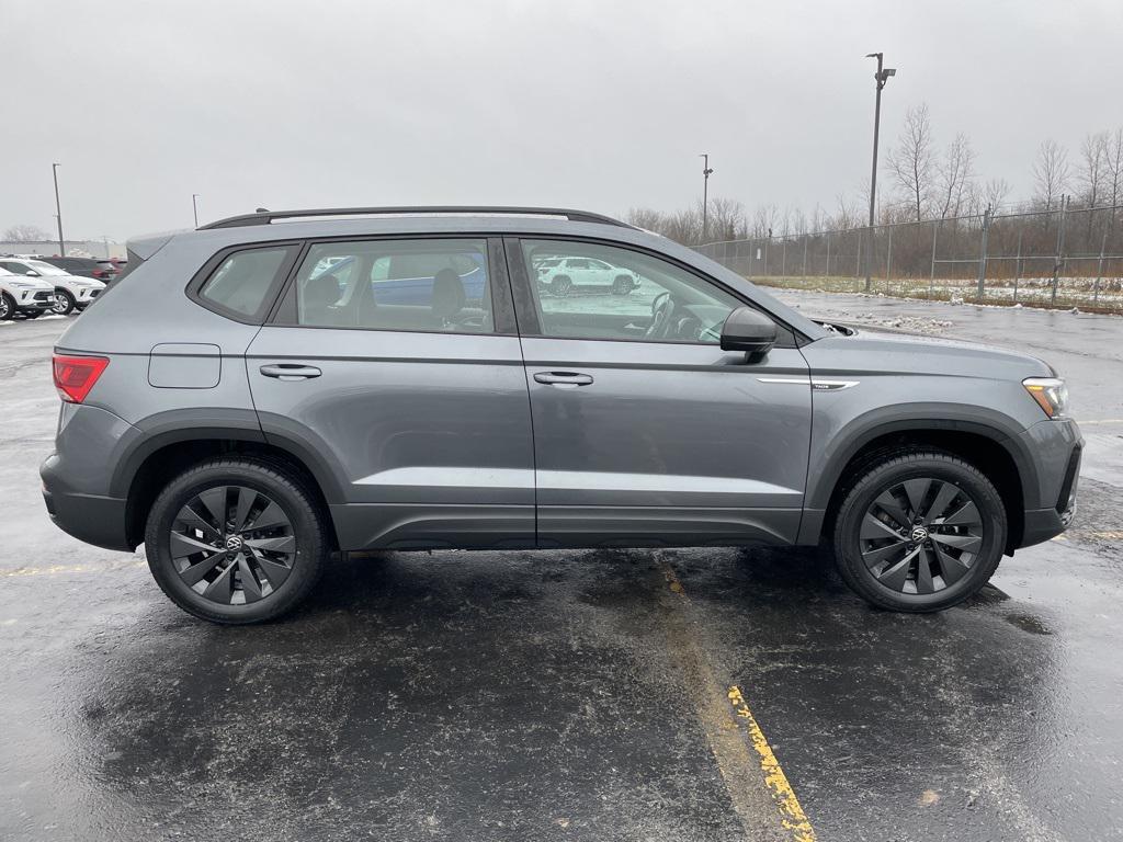 used 2022 Volkswagen Taos car, priced at $19,467