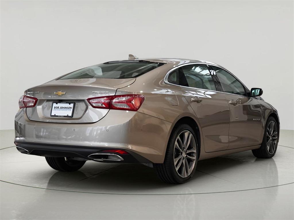 used 2022 Chevrolet Malibu car, priced at $17,992