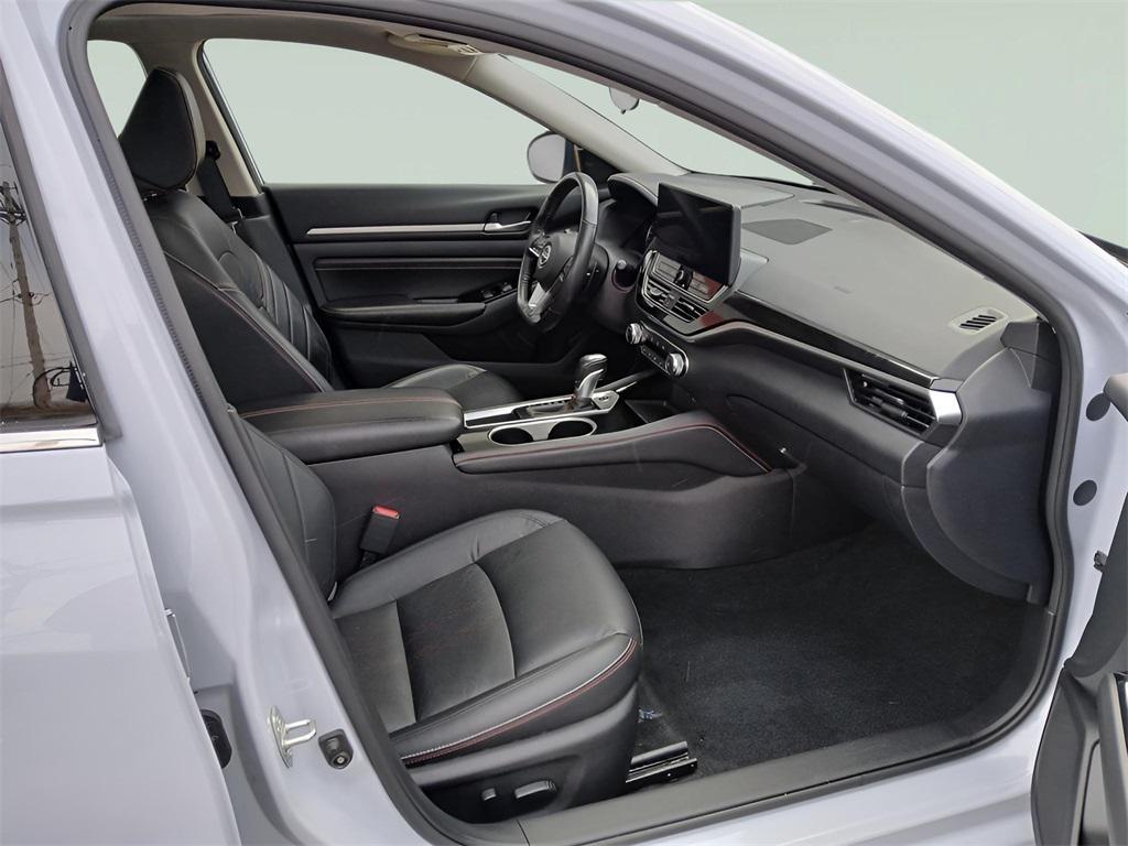 used 2023 Nissan Altima car, priced at $19,995