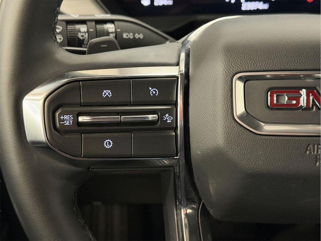 used 2024 GMC Acadia car, priced at $33,626