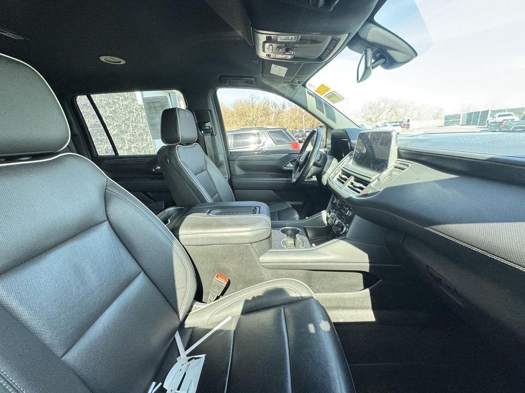 used 2022 GMC Yukon XL car, priced at $44,970