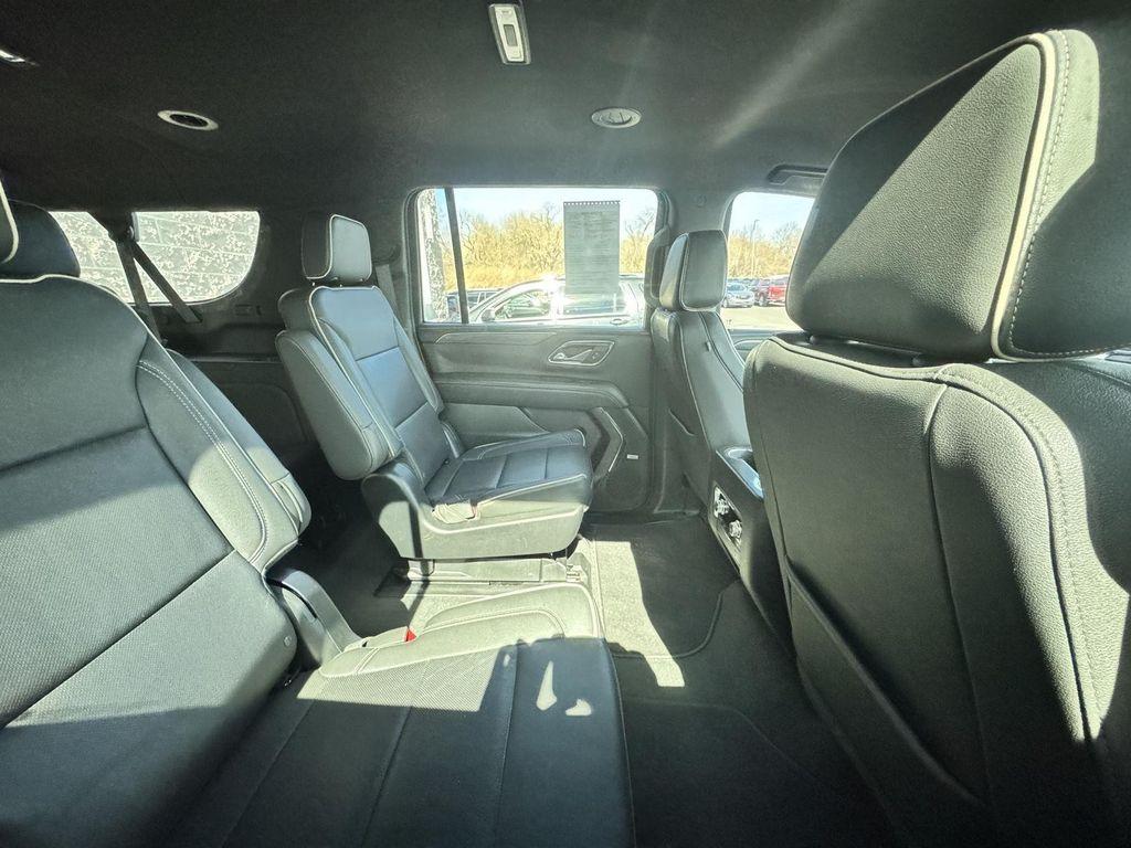 used 2022 GMC Yukon XL car, priced at $44,970