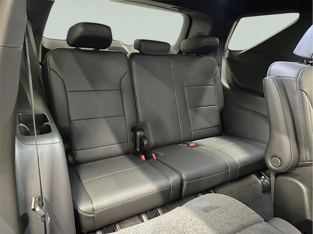 used 2025 Chevrolet Traverse car, priced at $42,000