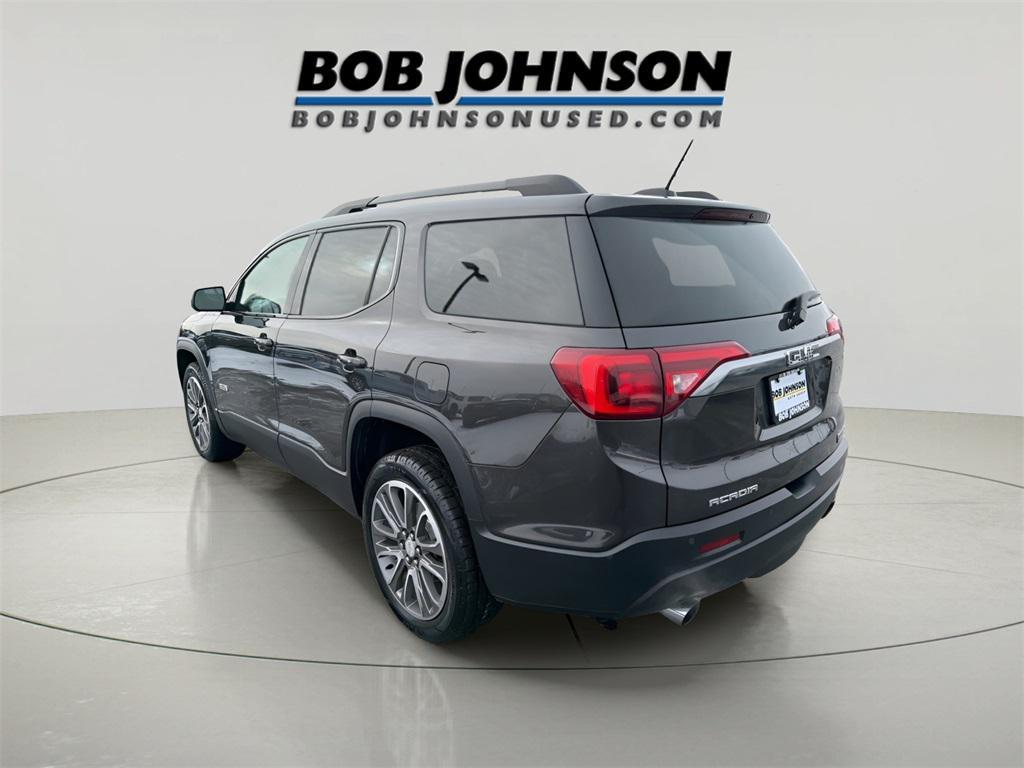 used 2017 GMC Acadia car