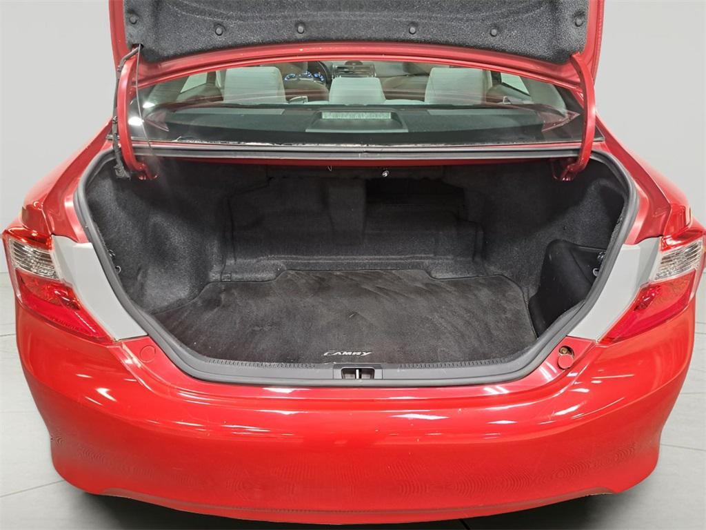 used 2014 Toyota Camry Hybrid car, priced at $12,910