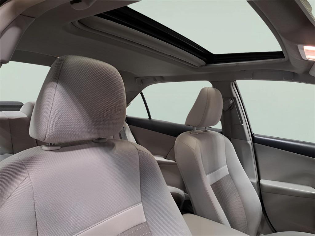 used 2014 Toyota Camry Hybrid car, priced at $12,910