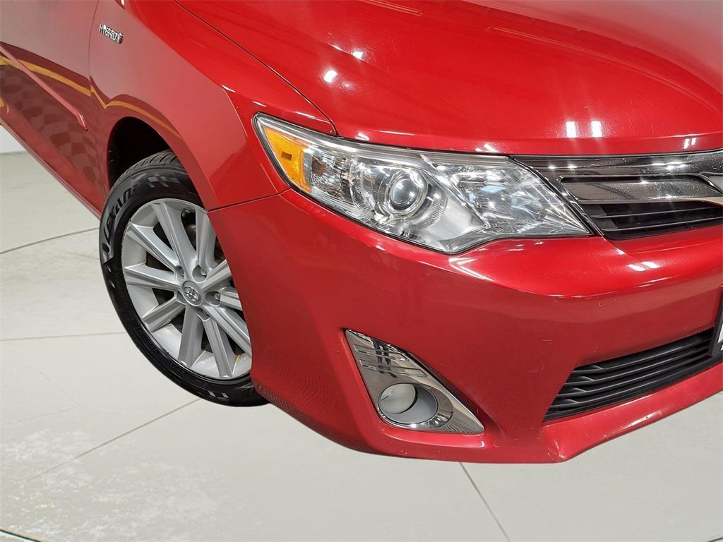 used 2014 Toyota Camry Hybrid car, priced at $12,910