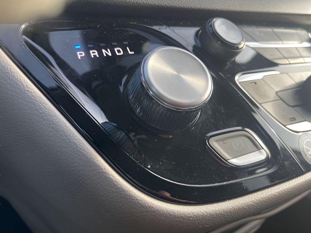 used 2024 Chrysler Pacifica car, priced at $29,540