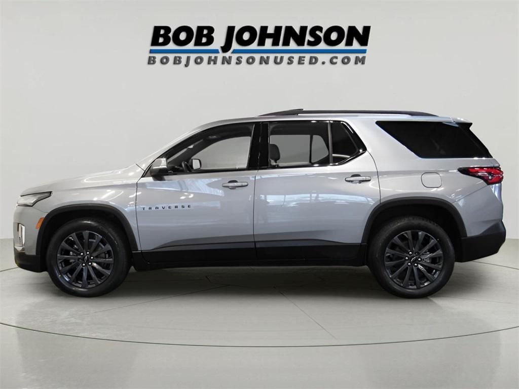 used 2023 Chevrolet Traverse car, priced at $36,288