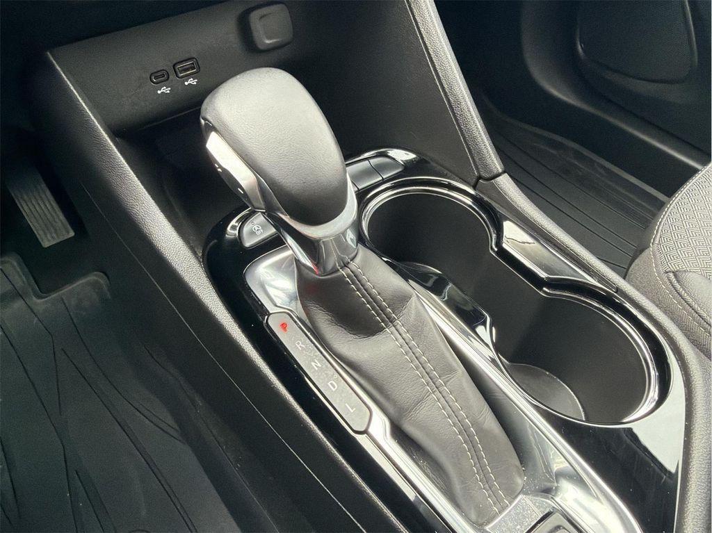 used 2025 Buick Encore GX car, priced at $21,995