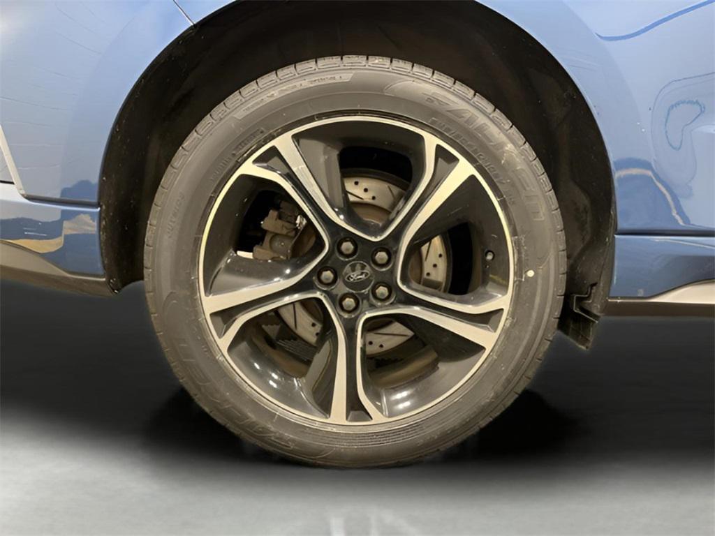 used 2019 Ford Edge car, priced at $18,267