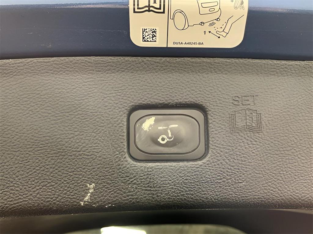 used 2019 Ford Edge car, priced at $18,267