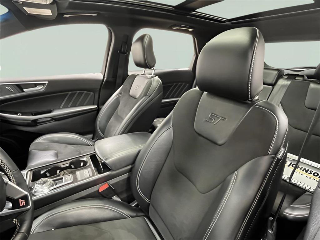 used 2019 Ford Edge car, priced at $18,267