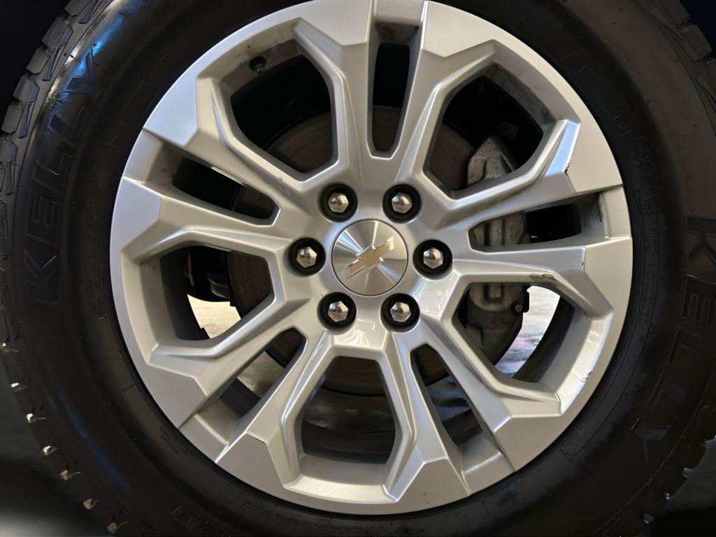 used 2022 Chevrolet Silverado 1500 car, priced at $43,434