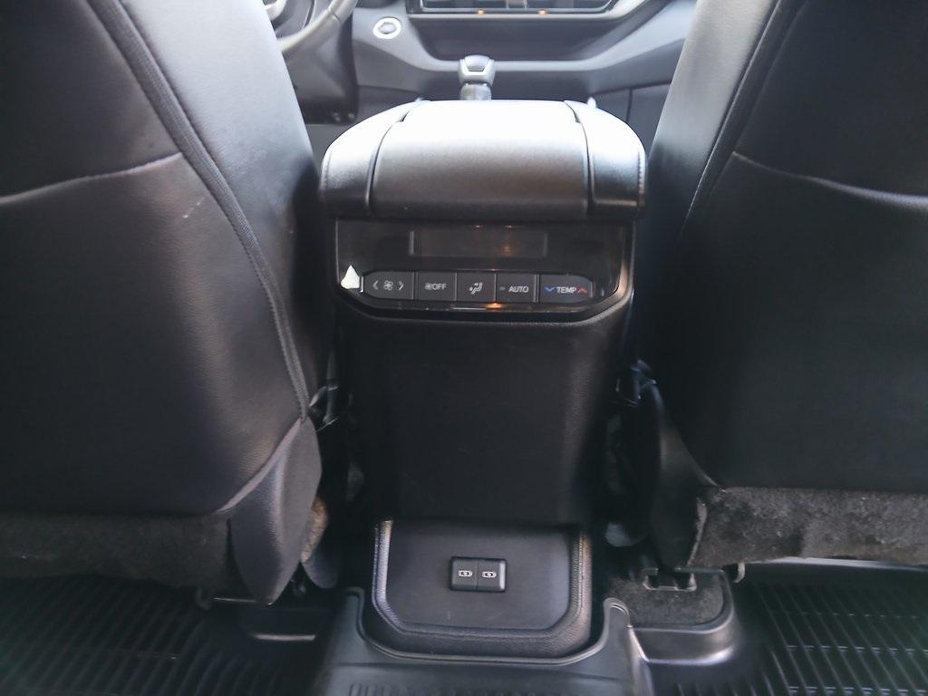 used 2023 Toyota Highlander car, priced at $36,770