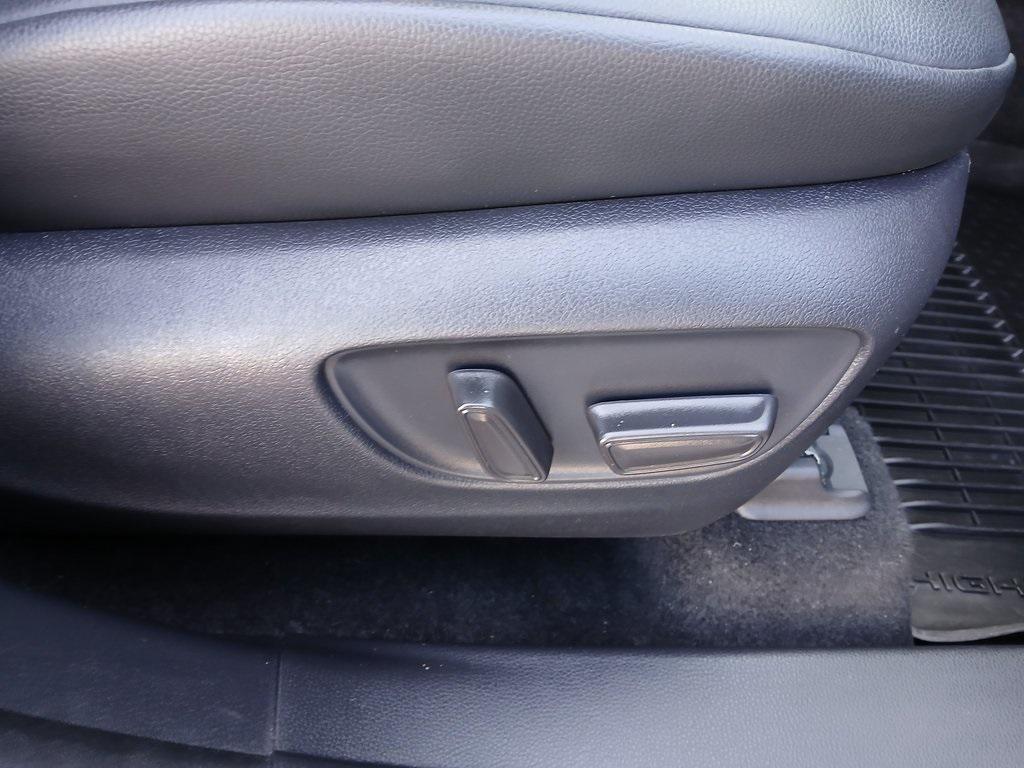 used 2023 Toyota Highlander car, priced at $36,770