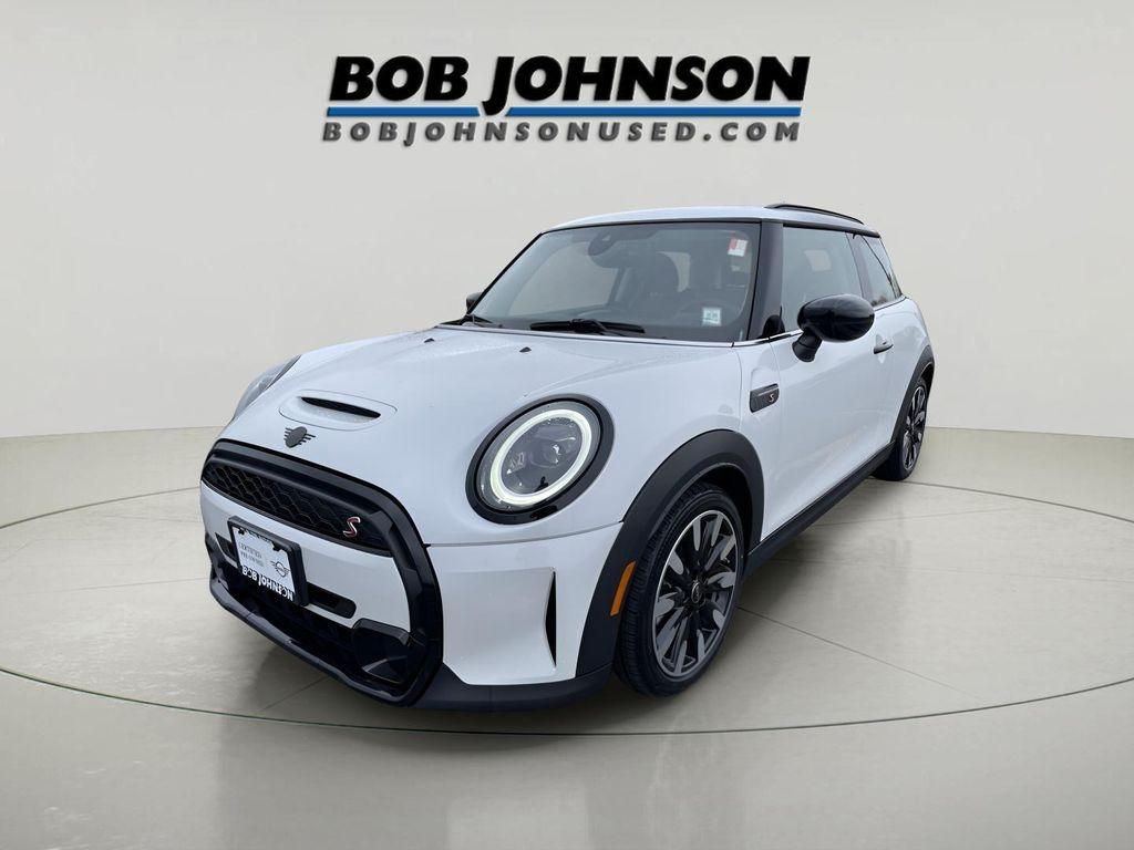 used 2024 MINI Hardtop car, priced at $25,489