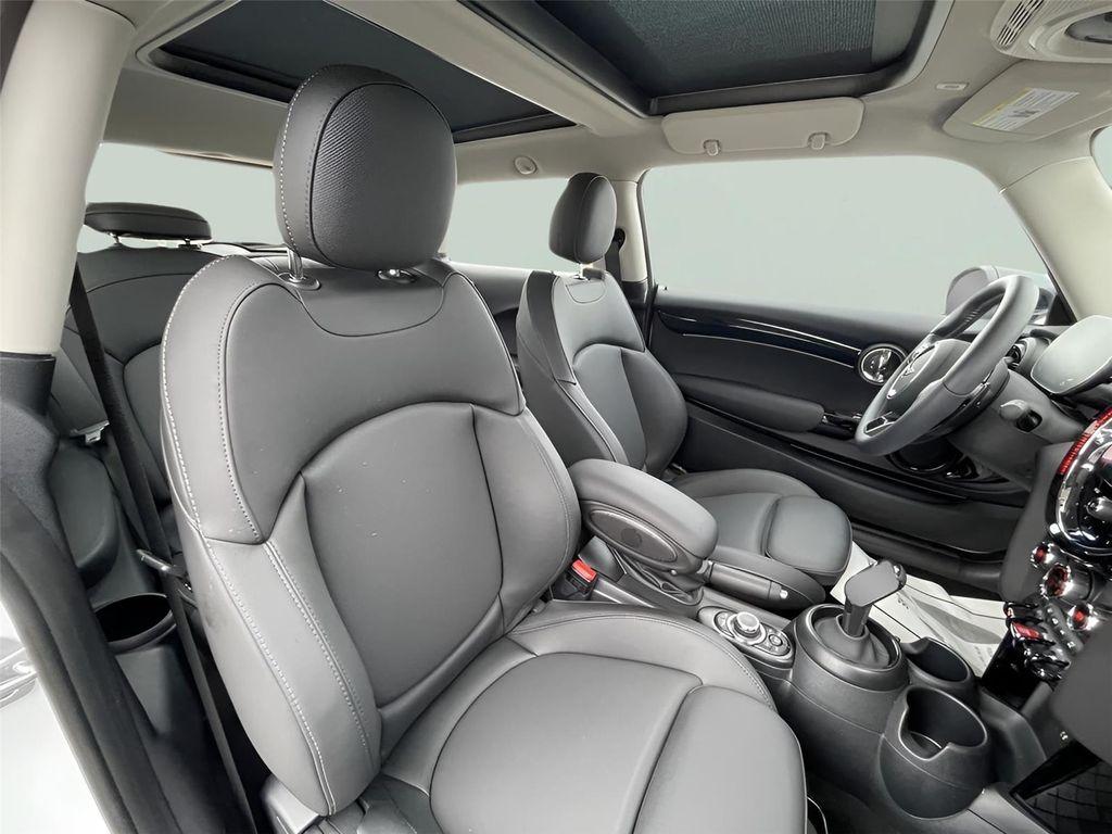 used 2024 MINI Hardtop car, priced at $25,489