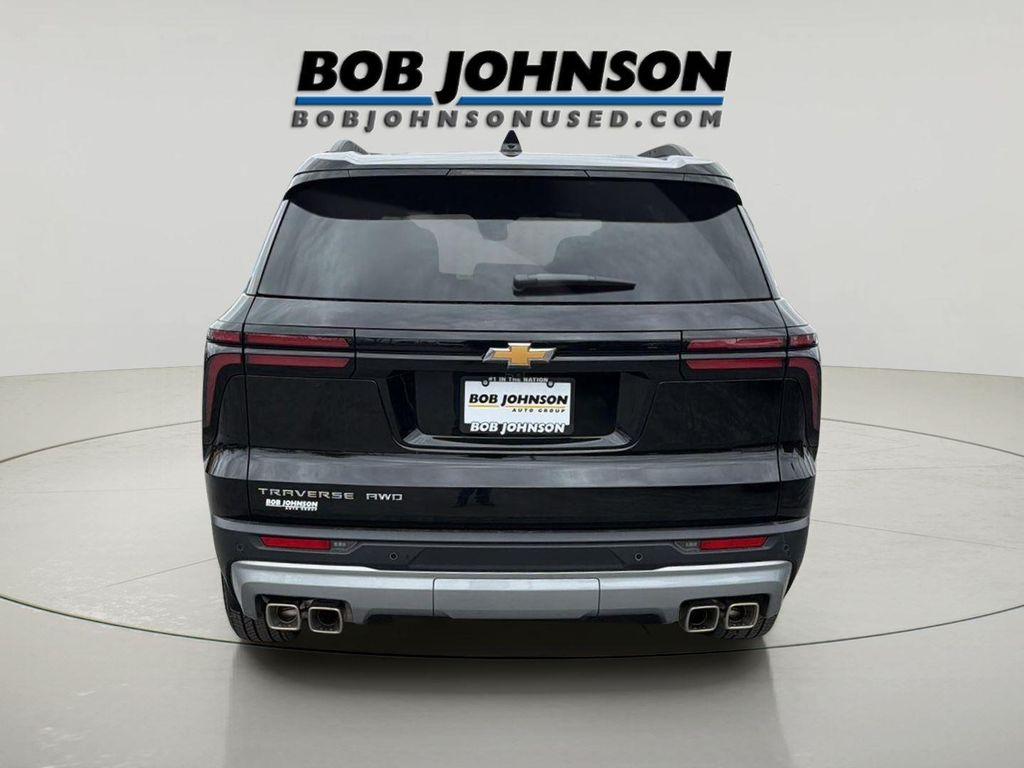 used 2026 Chevrolet Traverse car, priced at $42,988