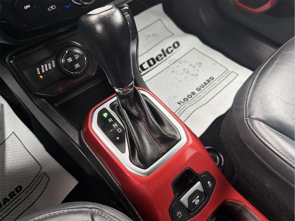 used 2020 Jeep Renegade car, priced at $10,995