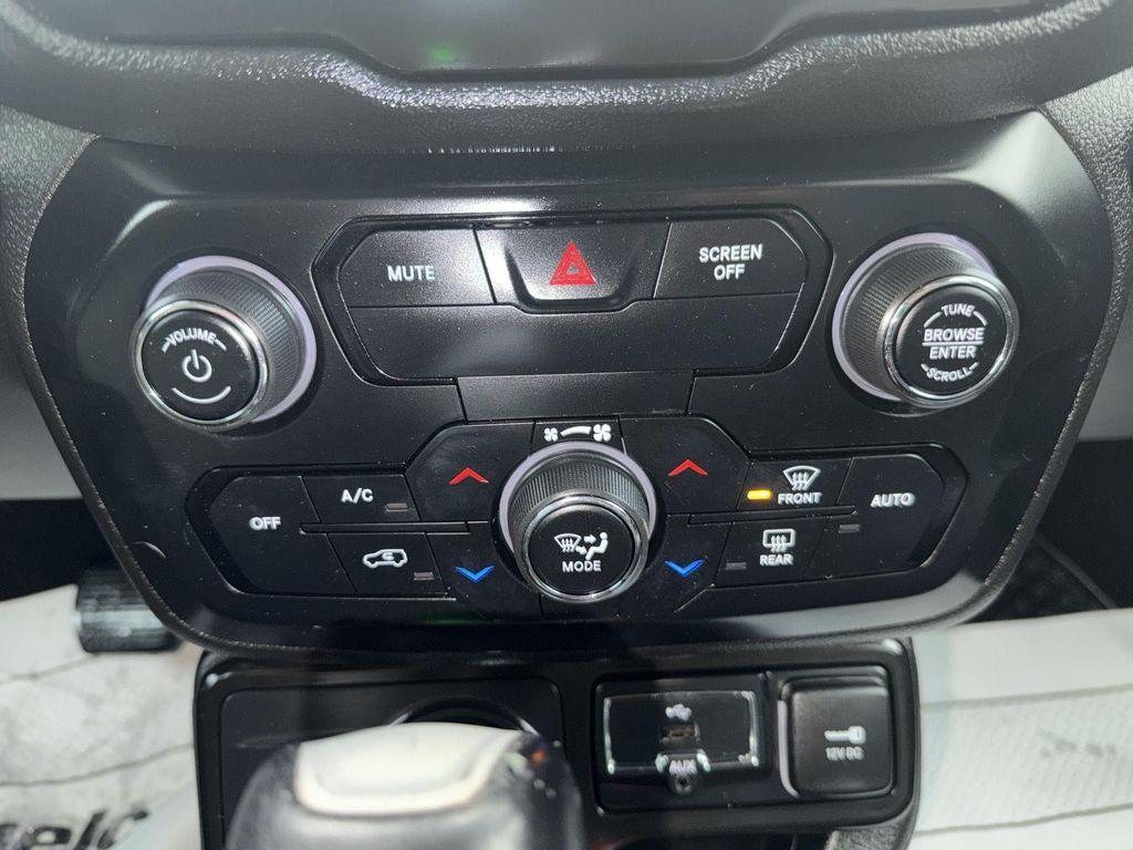 used 2020 Jeep Renegade car, priced at $10,995