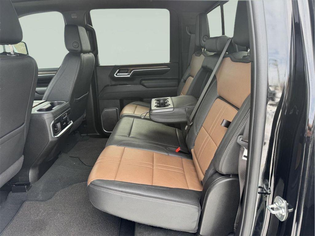 used 2025 Chevrolet Silverado 2500 car, priced at $77,577