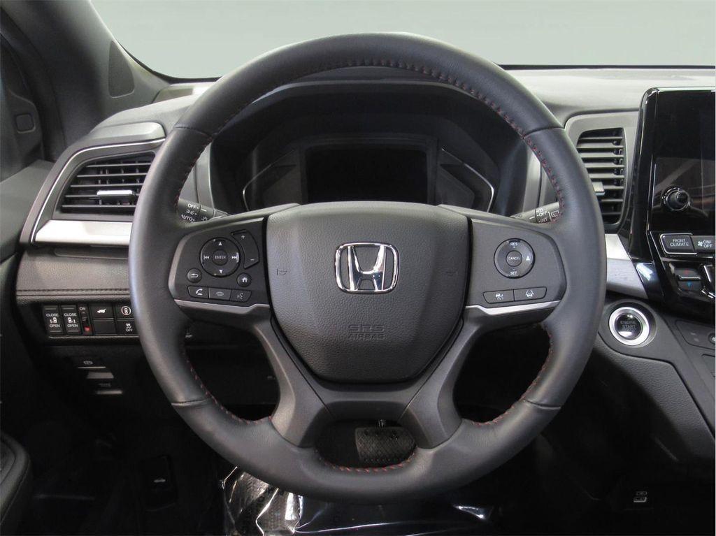 used 2024 Honda Odyssey car, priced at $37,444