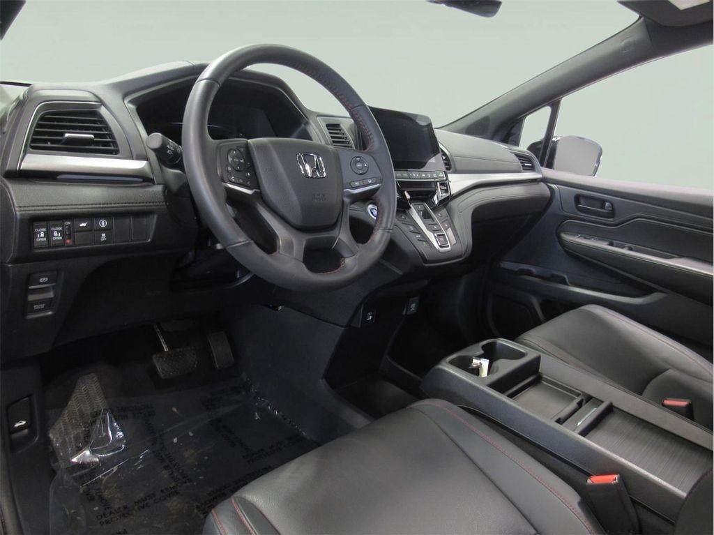 used 2024 Honda Odyssey car, priced at $37,444