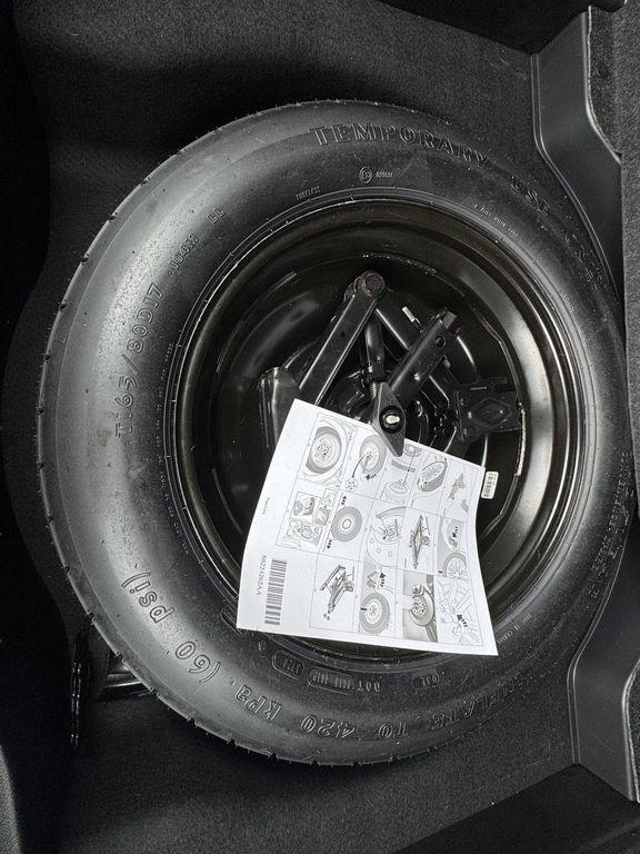 used 2021 Jeep Cherokee car, priced at $18,777