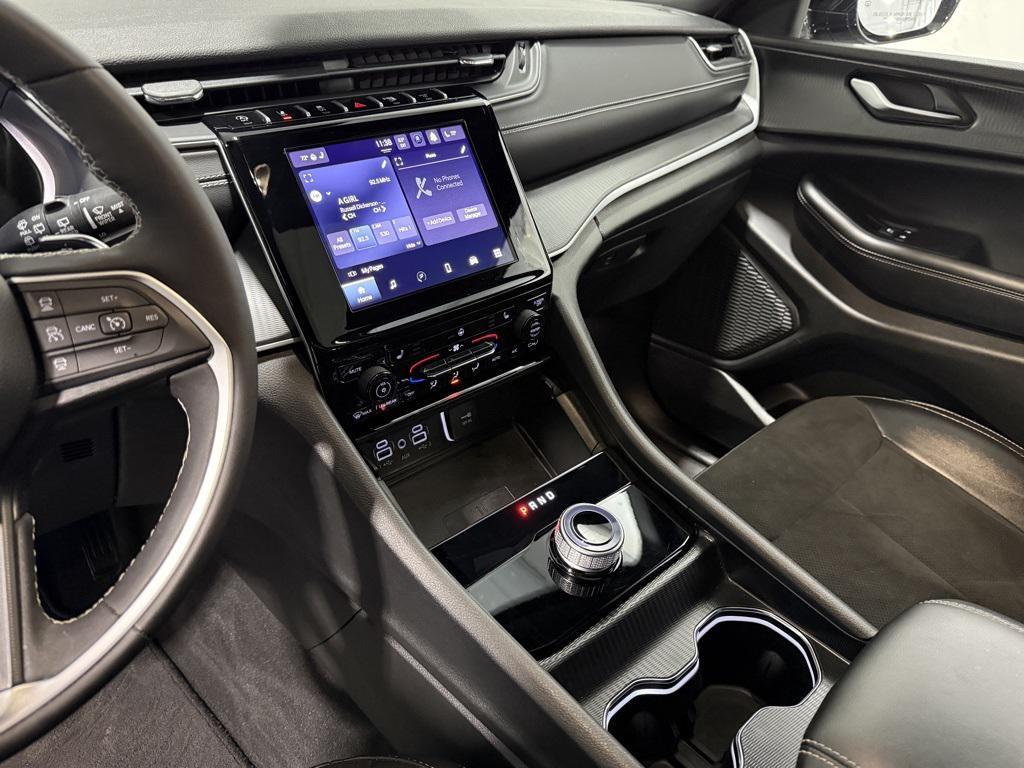 used 2024 Jeep Grand Cherokee car, priced at $33,990