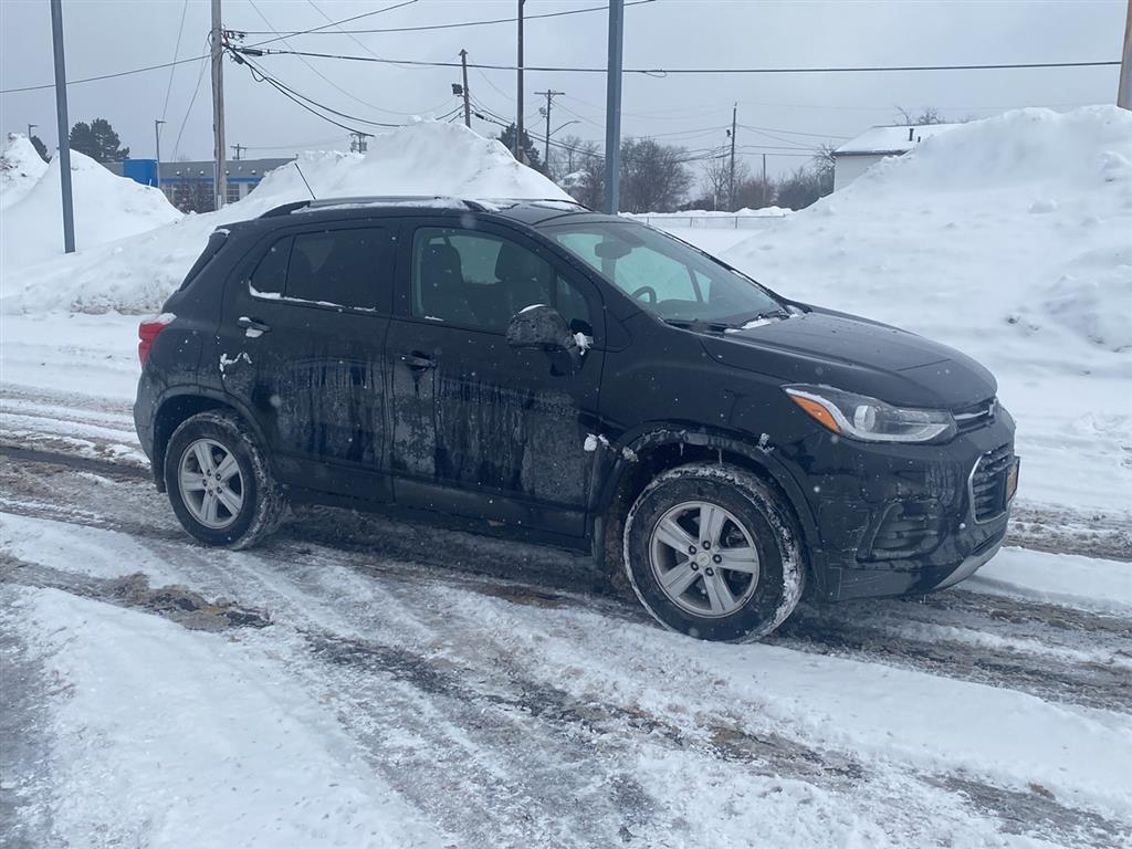 used 2022 Chevrolet Trax car, priced at $19,562